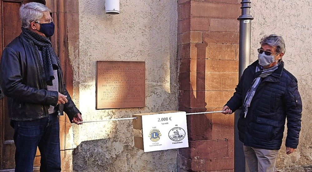 Lions Club-Präsident Wilfried Nübler (links) und Bernd Meyer, Vorsitzender des Freundeskreises der Colonia Tovar.